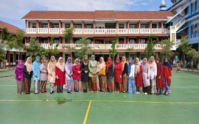 Memperingati Hari Kartini